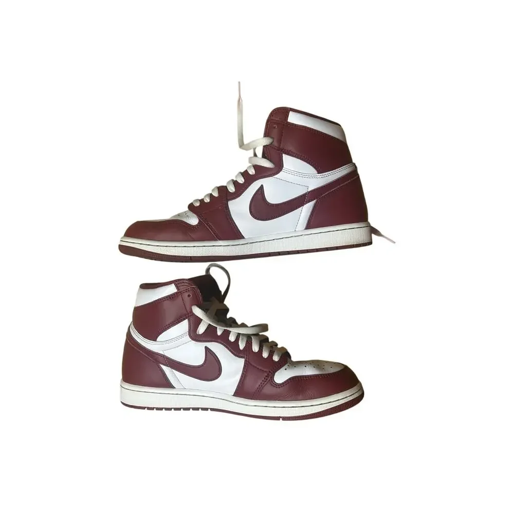 Air Jordan 1 Retro High OG DZ5485 160 White/Team Red Men's Size 11 - EUC